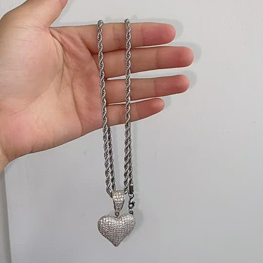 Trendy Silver Plated Play Card Heart Shaped Necklace For Women, Girls, And Men