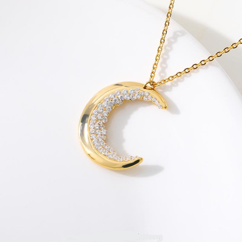 Cute Crescent Moon Shaped Necklace And Encrusted With Shiny Zircon Stones 