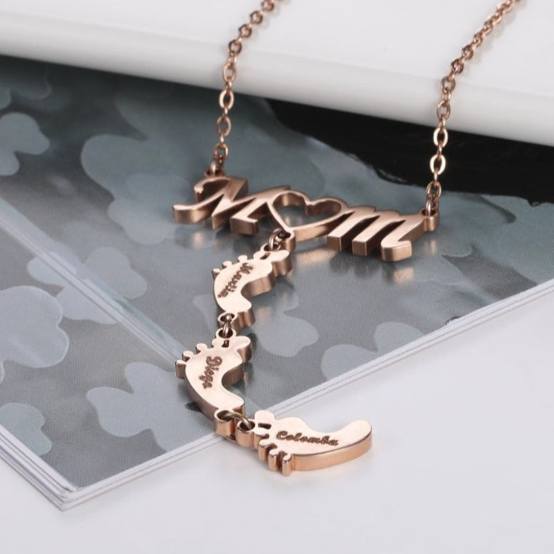 Cute Rose Gold Plated Tiny Foot Baby Shaped Necklace For Kind Mothers