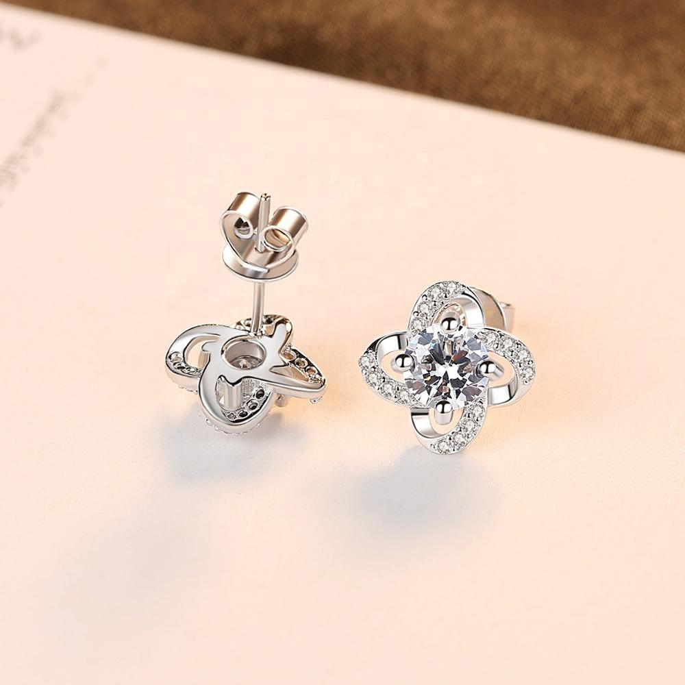 Elegant Flower Shaped 925 Sterling Silver Earrings Encrusted With White Zircon Stones For Women & Girls& Brides