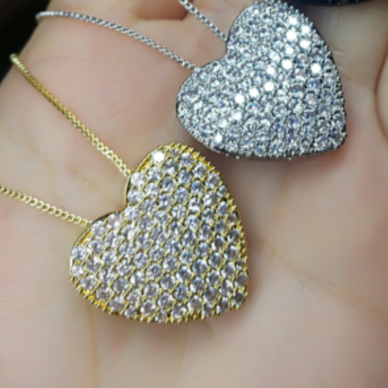 Fashion Gold Plated Heart Shaped Necklace Encrusted With Shiny Zircon Stones For Women, Girls, And Brides