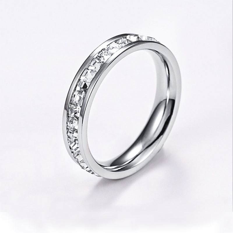 High Quality Silver Plated Ring Encrusted With Shiny Zircon Stones For Women, Brides And Girls