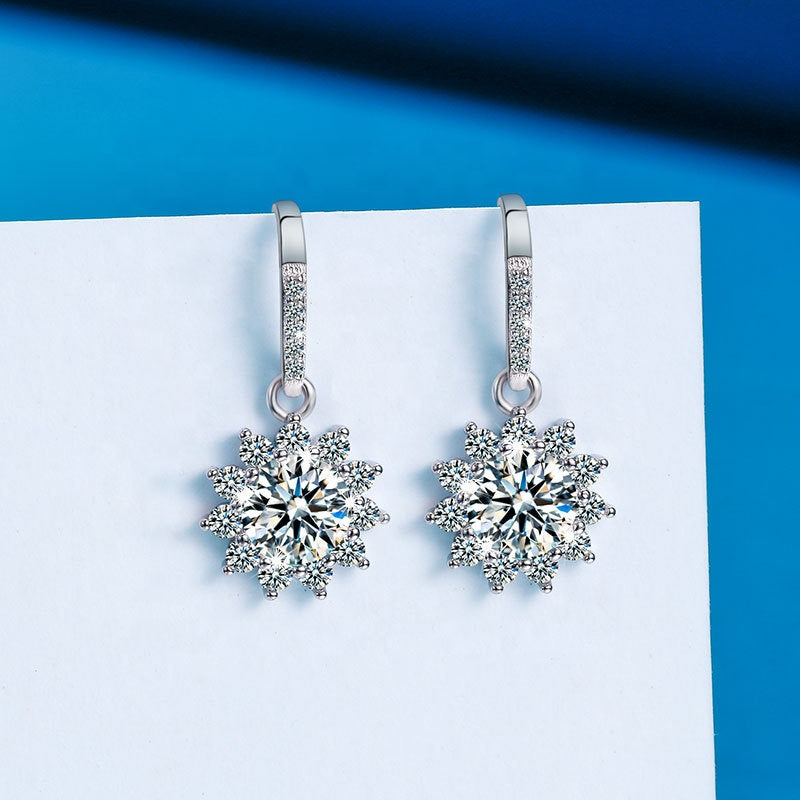 Luxury 925 Sterling Silver Flower Shaped Drop Earrings For Women, Girls, And Brides