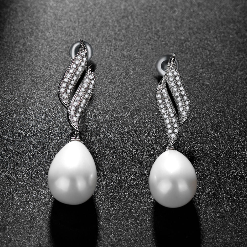 Luxury White Water Drop Pearl Earrings For Women, Brides And Girls