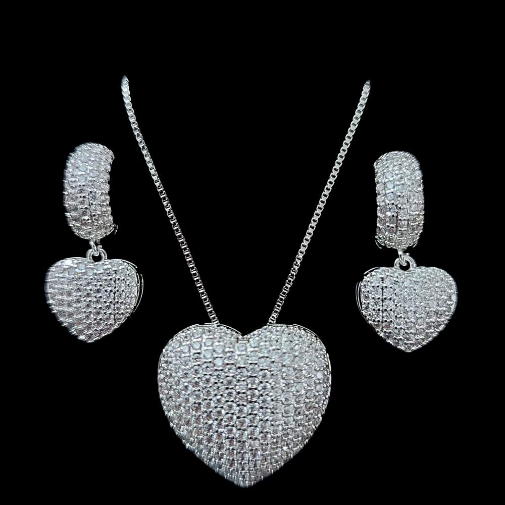 Fashion Gold Plated Heart Shaped Jewelry Set Encrusted With Shiny Zircon Stones For Women, Girls, And Brides