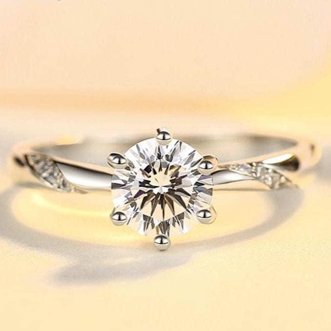 Royal 925 Sterling Silver Ring Encrusted With Zircon Stone For Women, Girls, And Brides