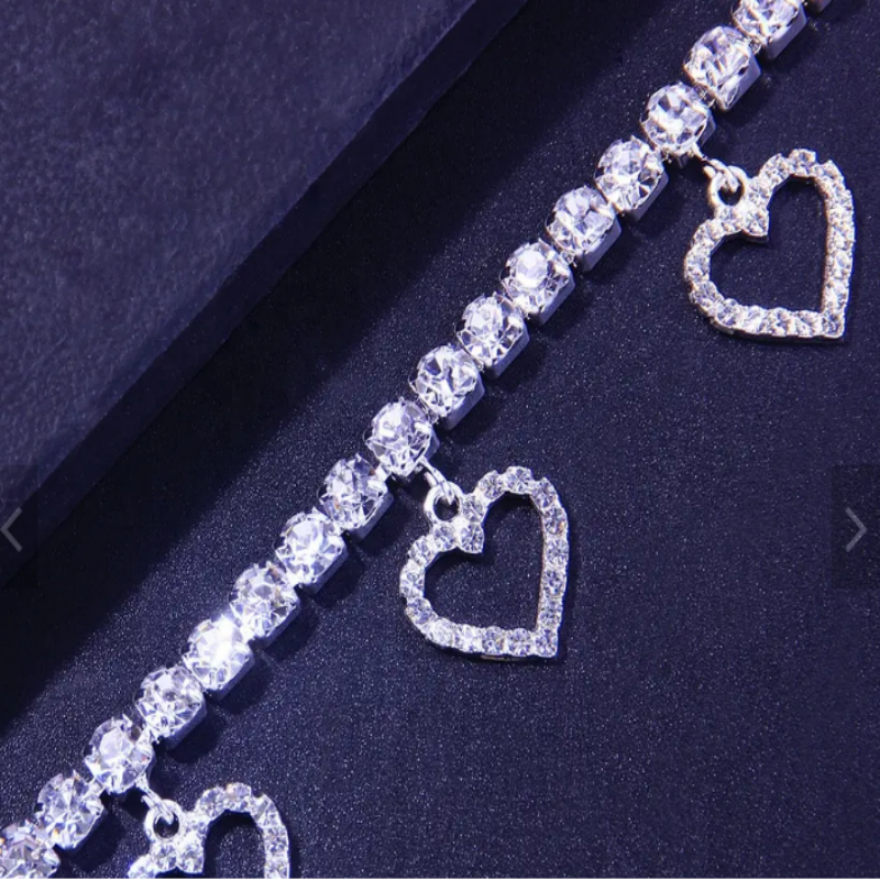 Romantic  Multi Heart Shaped Anklet Encrusted With Shiny Rhinestones For Women, Girls, And Brides