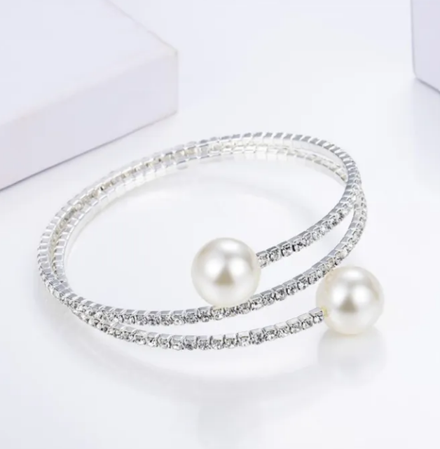 Trendy Elastic Multilayer White Pearl and Rhinestone Bracelet For Lovely Women And Girls