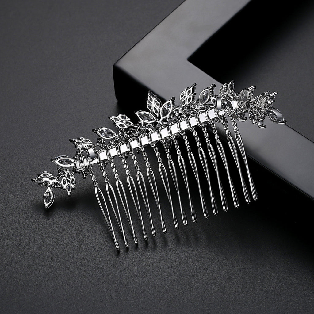 Shiny Rhodium Plated Hair Pin Encrusted With Attractive Zircon Stones For Brides And Women