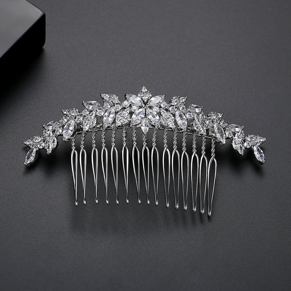 Shiny Rhodium Plated Hair Pin Encrusted With Attractive Zircon Stones For Brides And Women