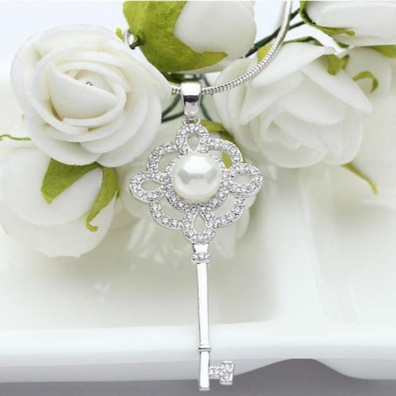 Trendy Rhodium Plated Key Shaped Necklace For Women And Girls