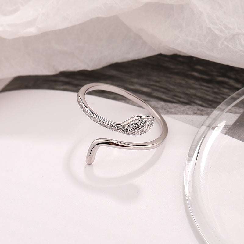 Trendy Snake Shaped 925 Sterling Silver Rhodium Plated Ring For Women And Girls